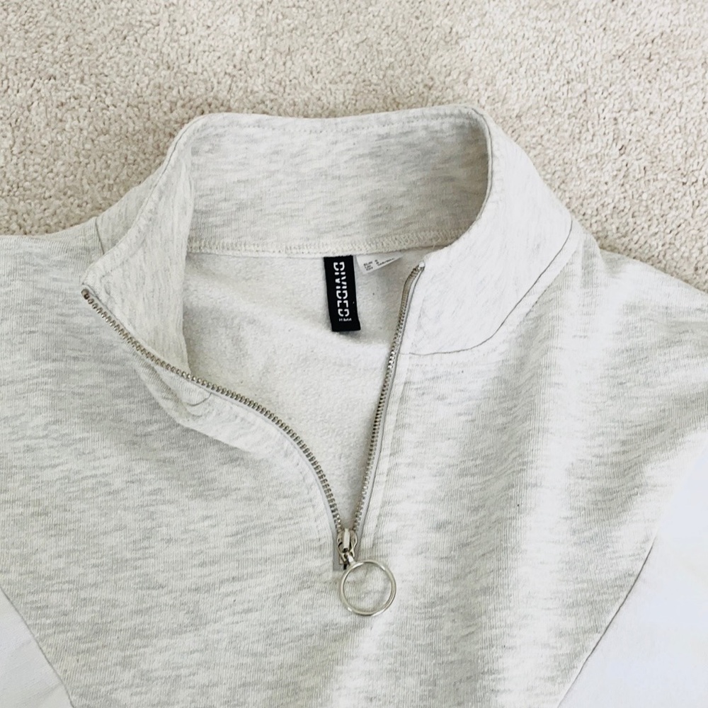 H&M crop top sweater - Picture 2 of 6